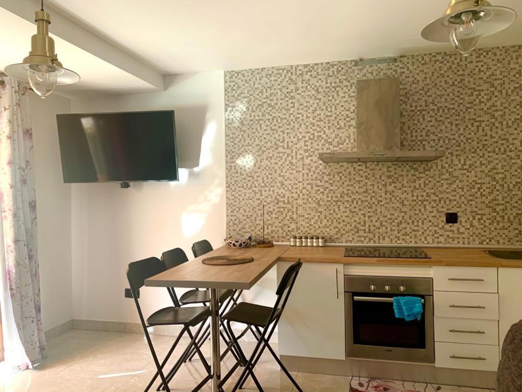 Duplex-Bungalow In Playa De Las Americas,3 Minutes Near The Best Beaches In Tenerife ภายนอก รูปภาพ