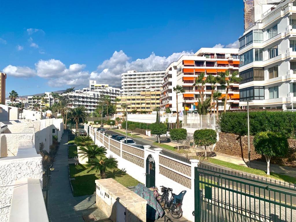 Duplex-Bungalow In Playa De Las Americas,3 Minutes Near The Best Beaches In Tenerife ภายนอก รูปภาพ