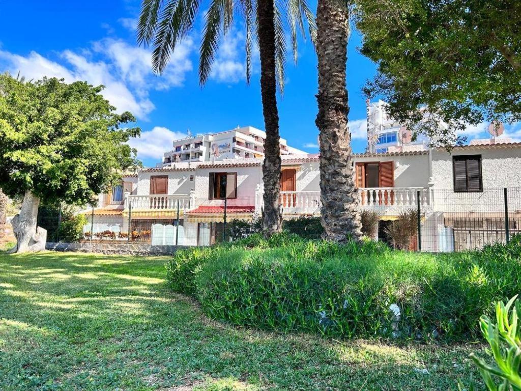 Duplex-Bungalow In Playa De Las Americas,3 Minutes Near The Best Beaches In Tenerife ภายนอก รูปภาพ